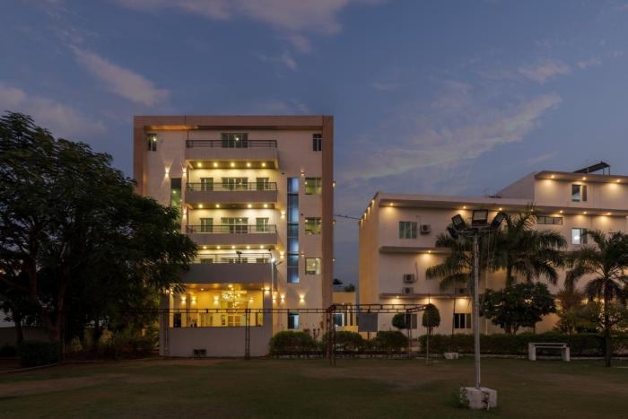Sun Stone Hotel & Club - Jawai