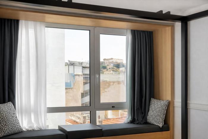 Athens experience luxury suites