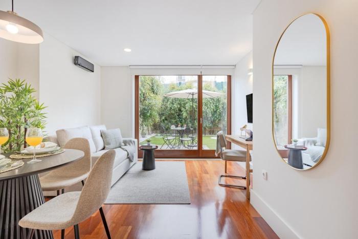 Patio Retreat | Porto Urban Flats