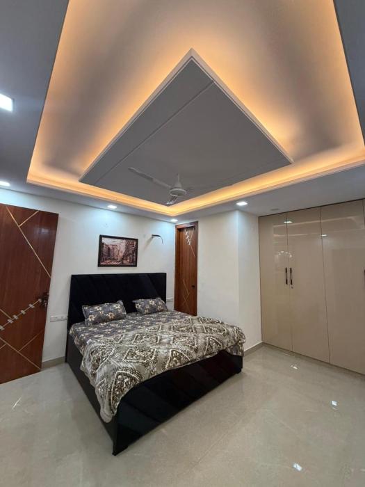 Stella Homestay - Near Yashobhoomi