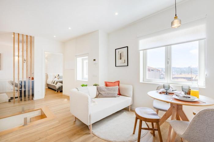 Clérigos Loft 111 Collection