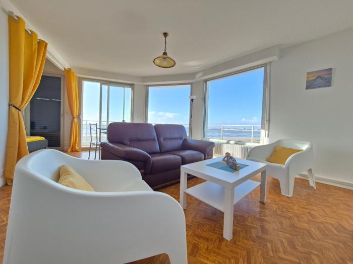 Appartement 4 pers lumineux, face mer avec parking - FR-1-364-185
