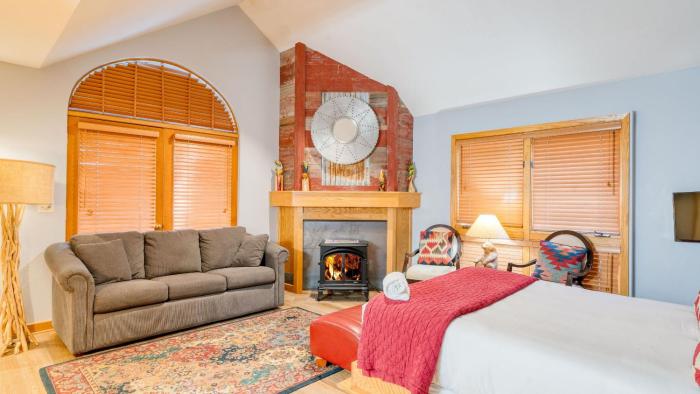 Le Chamonix B by AvantStay Located In Mountain Village Close to Gondola Skiing