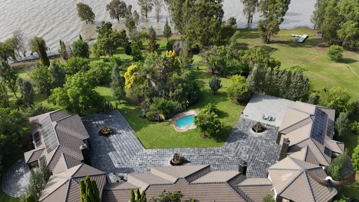 Freeman Manor - Peninsula