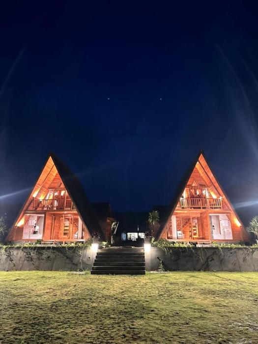 The Dewi Tasik Kintamani