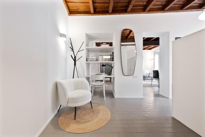 Corso Magenta Historic Apartment