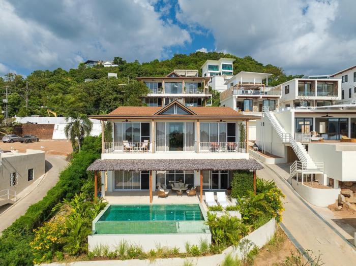 Rare 5BR Oasis - 30m to Sea