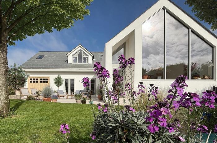 SeaNest and cabin, walk to beach