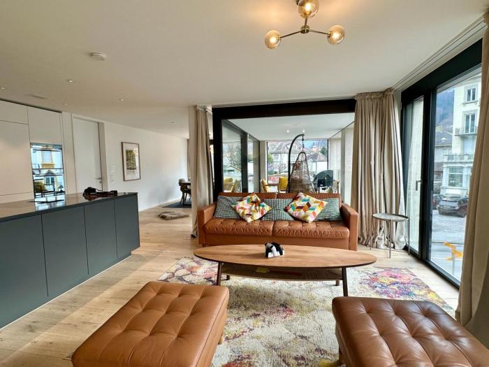 Modern Jungfrau View Apartment with Terrace and AC at Interlaken West Station