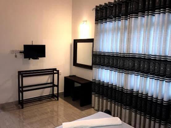 Madusanka Holiday Home