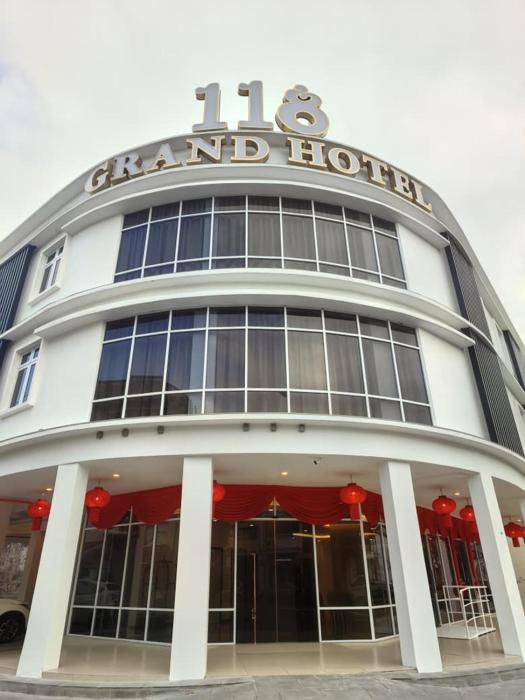 118 Grand Hotel