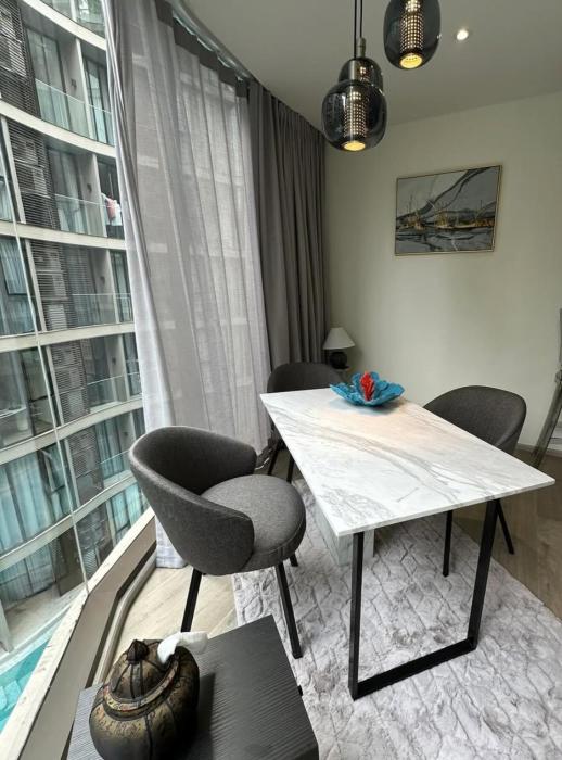 Luxury Condo in city centre