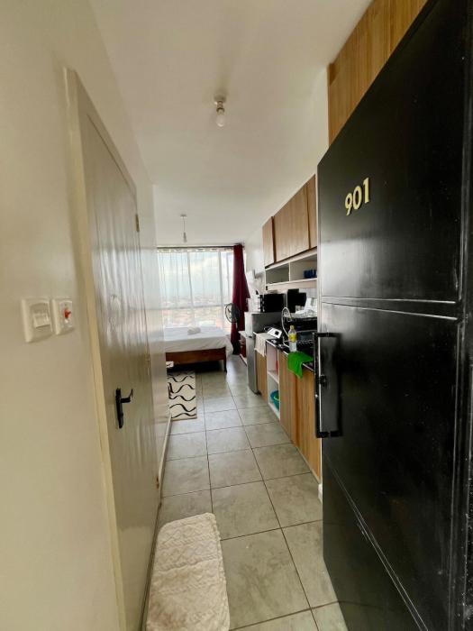 The White Dove Studio, a Luxury City Retreat overlooking JKIA Airport