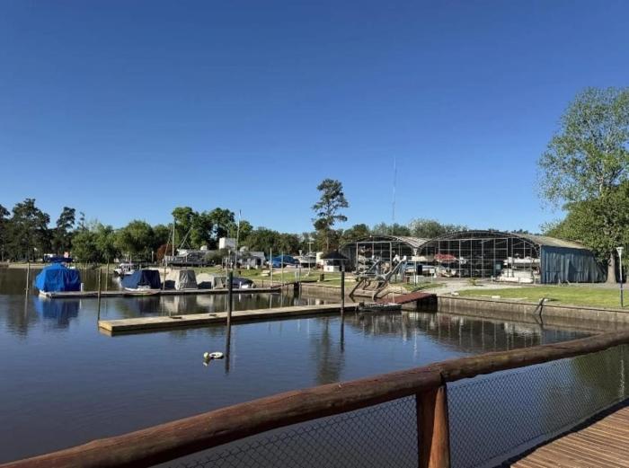 Hermosa casa en el Náutico Escobar Country Club