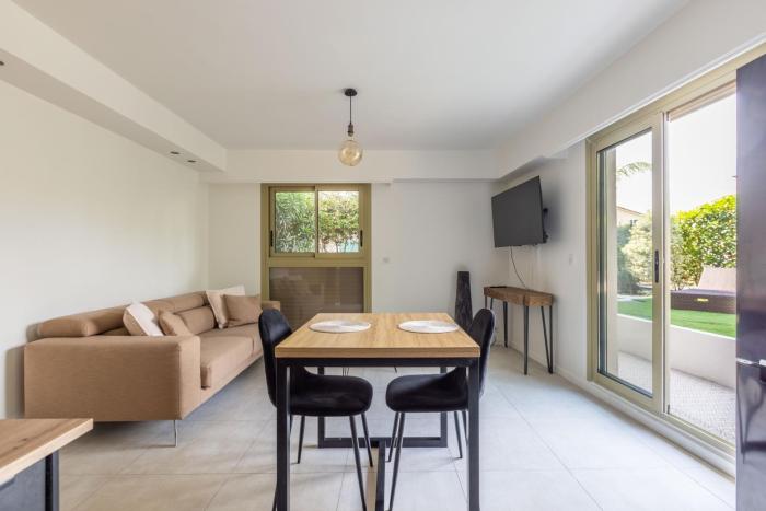 Cagnes sur mer, 1 bedroom with Garden-Air conditioning-Wifi