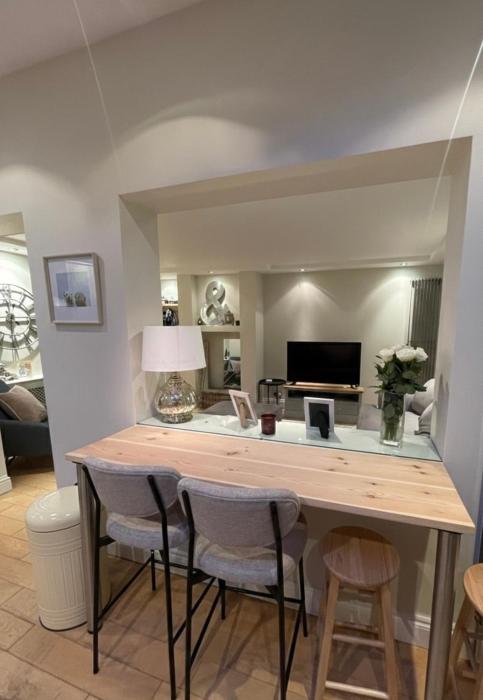 Quiet, Gorgeous Garden Flat - Ideal for Tennis and Families