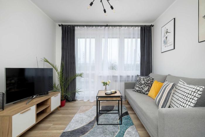 Apartament Idealny Dla Rodzin z Balkonem i Dwiema Sypialniami w Katowicach by Noclegi Renters