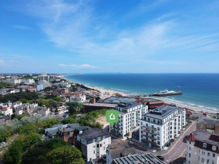 2 Bed in Bournemouth oc-48516