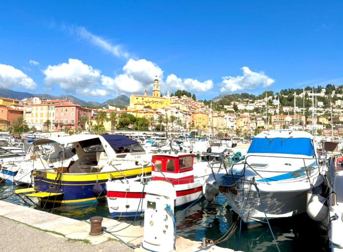 Appartement Menton bateau proche de la mer