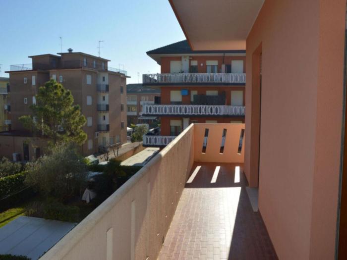 Comfortable family flat near Ponente Beach