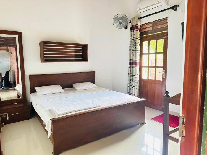 Sangria Grand Hotel -pvt Ltd middeniya