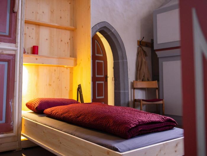 Herbergskirche Spangenberg - Stimmungsvolle Schlafräume, jedoch ist NUR das Badzimmer beheizt