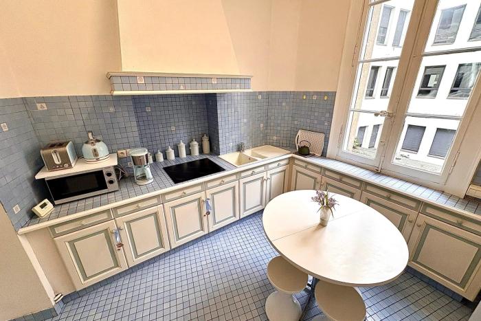 Nice Apt With Balcony In The Heart Of Nantes!