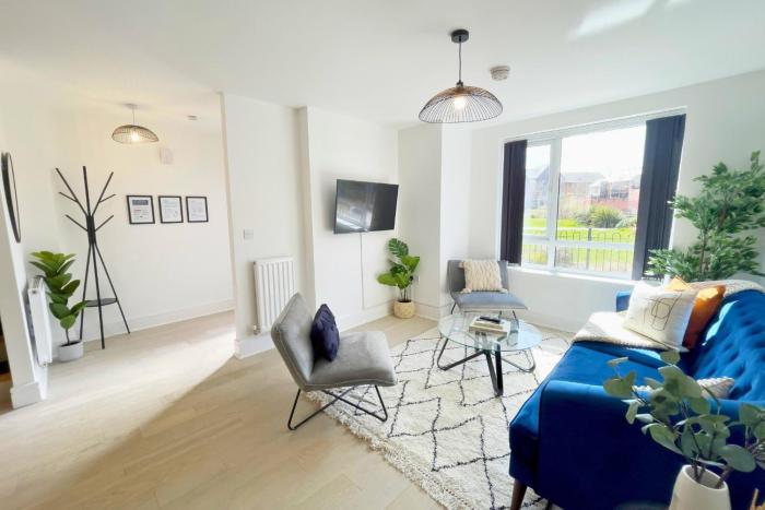 Bridgewater House 3BDR with Parking with Garden