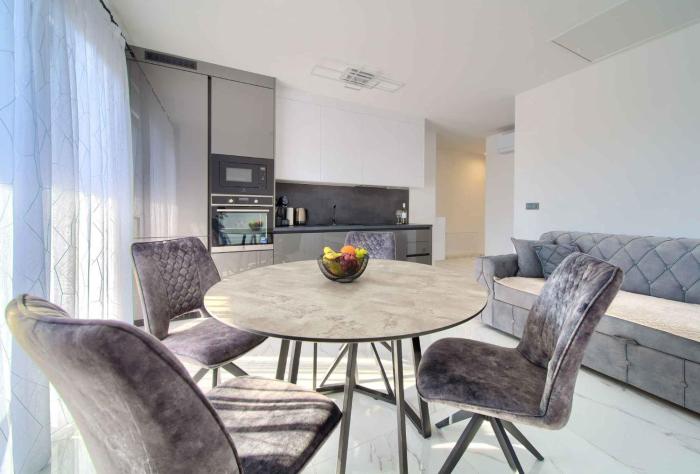 Apartment with Pool in Kornic-Insel Krk 55181