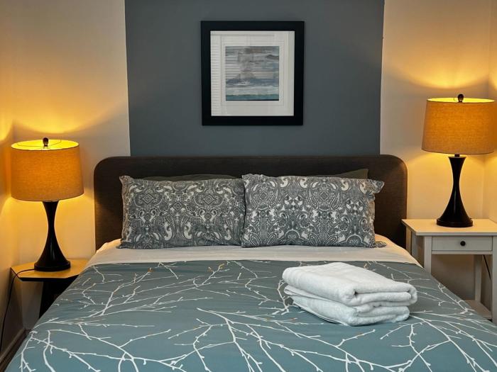Inglis Heritage Cozy 2-BDRM near Waterfront, Unit 4