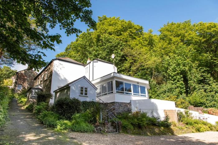 Atlantic House En-Suite Bedrooms 5 mins to Beach and Shops