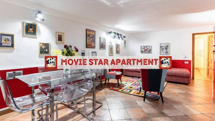 Movie Star Apartment with garden