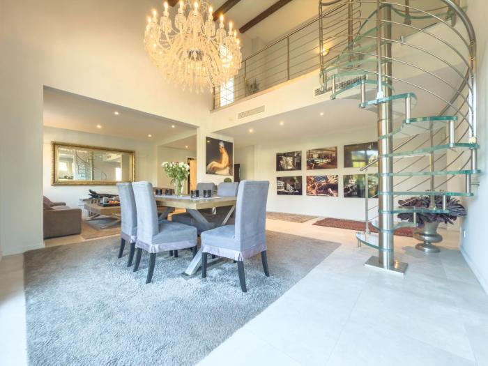 Eclat by Winsome Destination