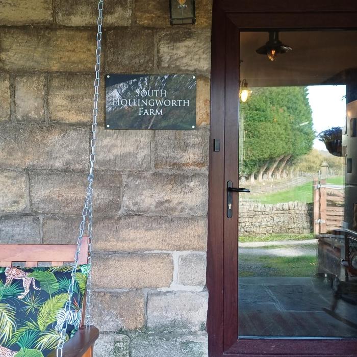 South Hollingworth Farm