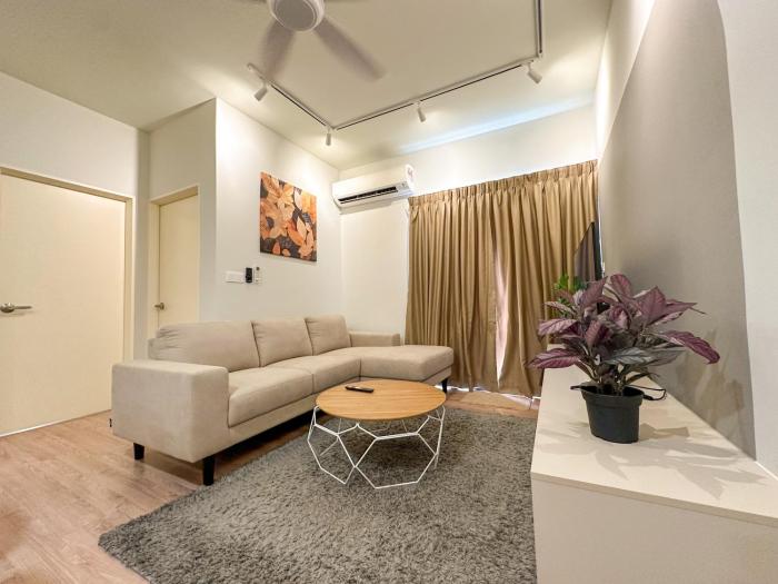 Cozy Dian Home 3 bedrooms at Section 13 Shah Alam