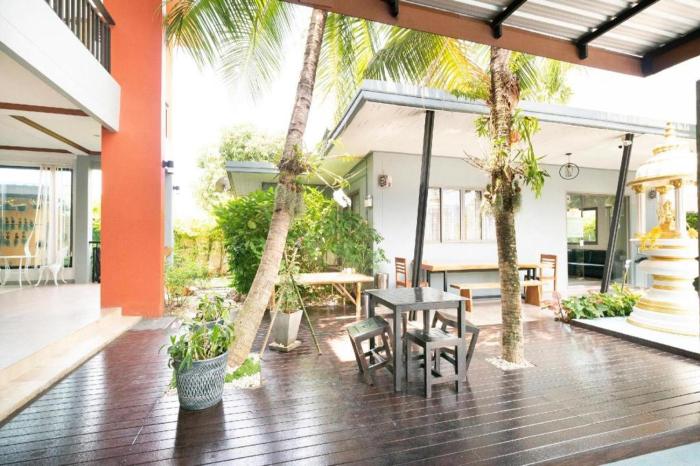 OYO 732 Juthamas Hotel