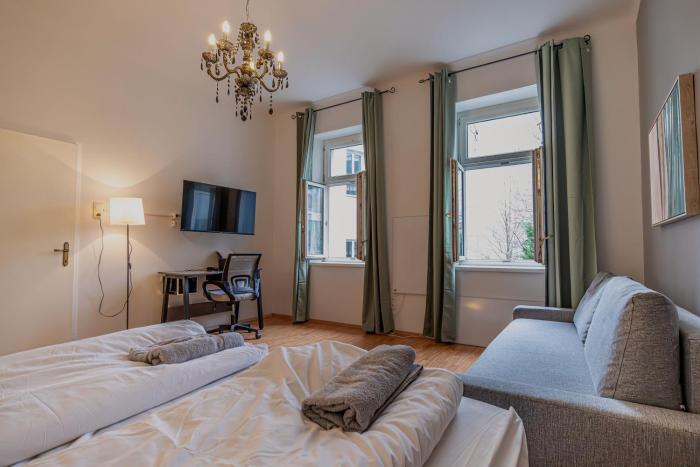 5-Min to Danube Canal ,Modern Flat for Longstays