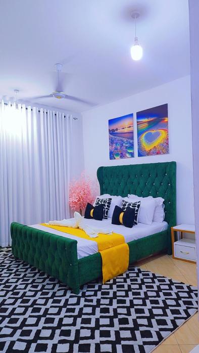 The Pearl Bnb Mombasa Bamburi with lift access