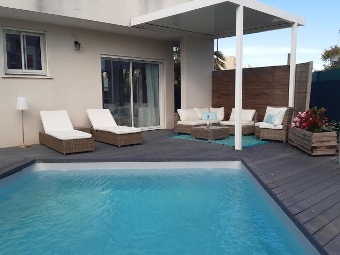 VILLA JAMERO, Bord de Mer, Piscine Chauffée, Balnéo, Climatisation,, Parking Privé