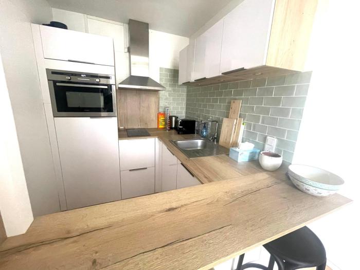 Charmant appartement avec balcon - Jardin Public