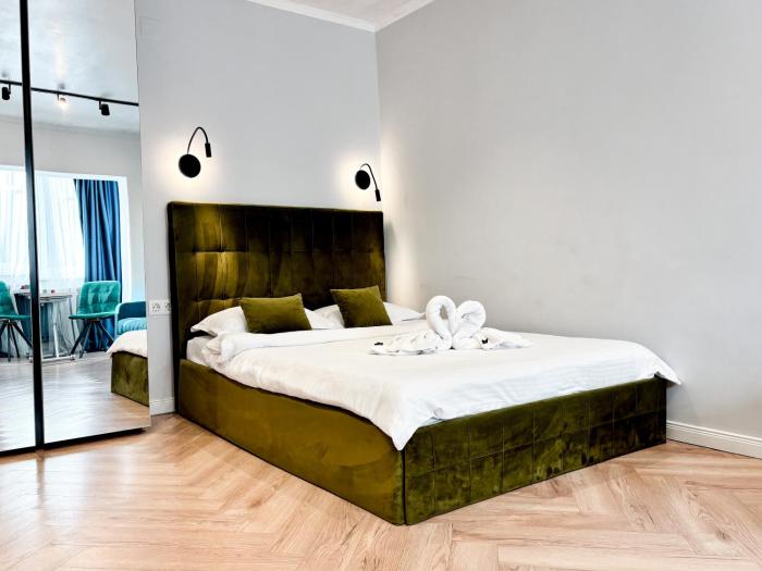 Camden Apart Walk in Shower, Smart TV, Queen Bed