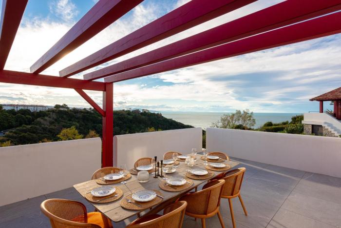 SUNSET Keyweek Villa ocean view and private pool