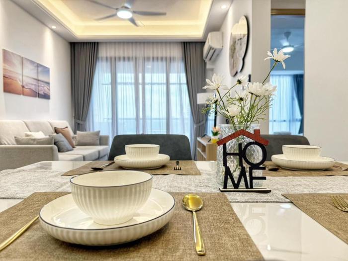 R&F Princess Cove 2BR Strategy Location TownCity