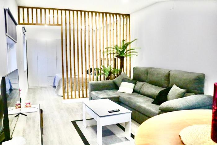 Atico Deluxe Limosa romántico moderno junto al mar