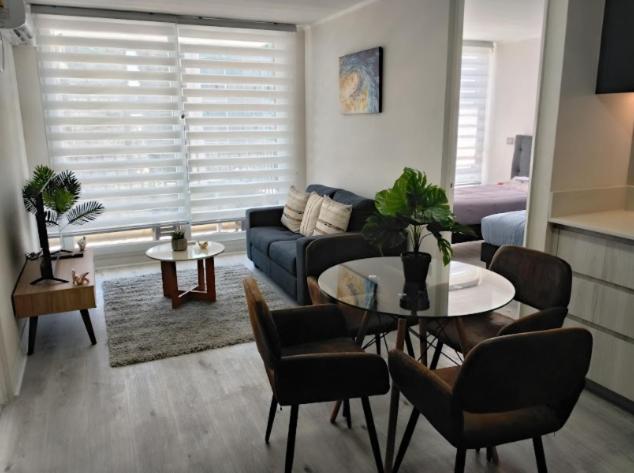 2H2B I Mall Plaza Egaña en Ñuñoa