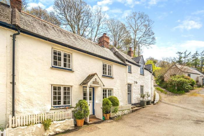 3 Bed in Helford oc-hcwedn