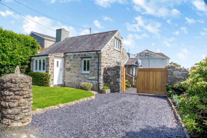 4 Bed in Mynytho oc-b27888