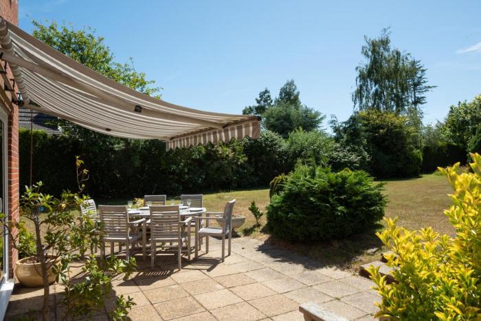 3 Bed in Aldeburgh oc-10nw