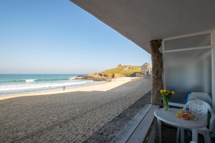 2 Bed in St Ives oc-bpp03