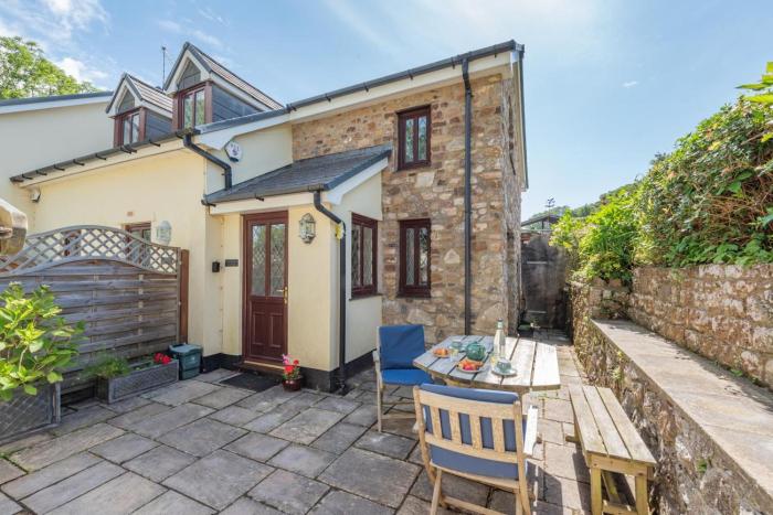 2 Bed in Swansea oc-b32621